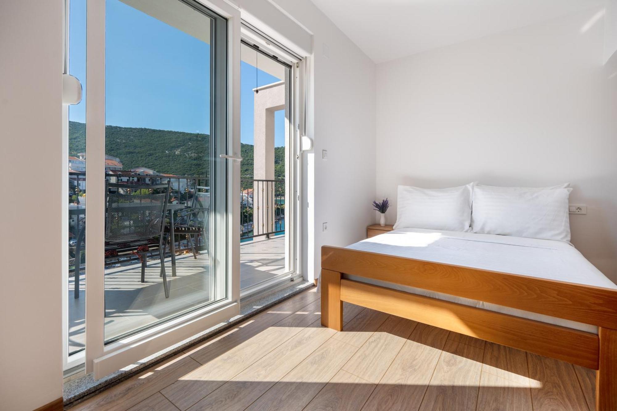 Apartments Budes Neum Eksteriør bilde