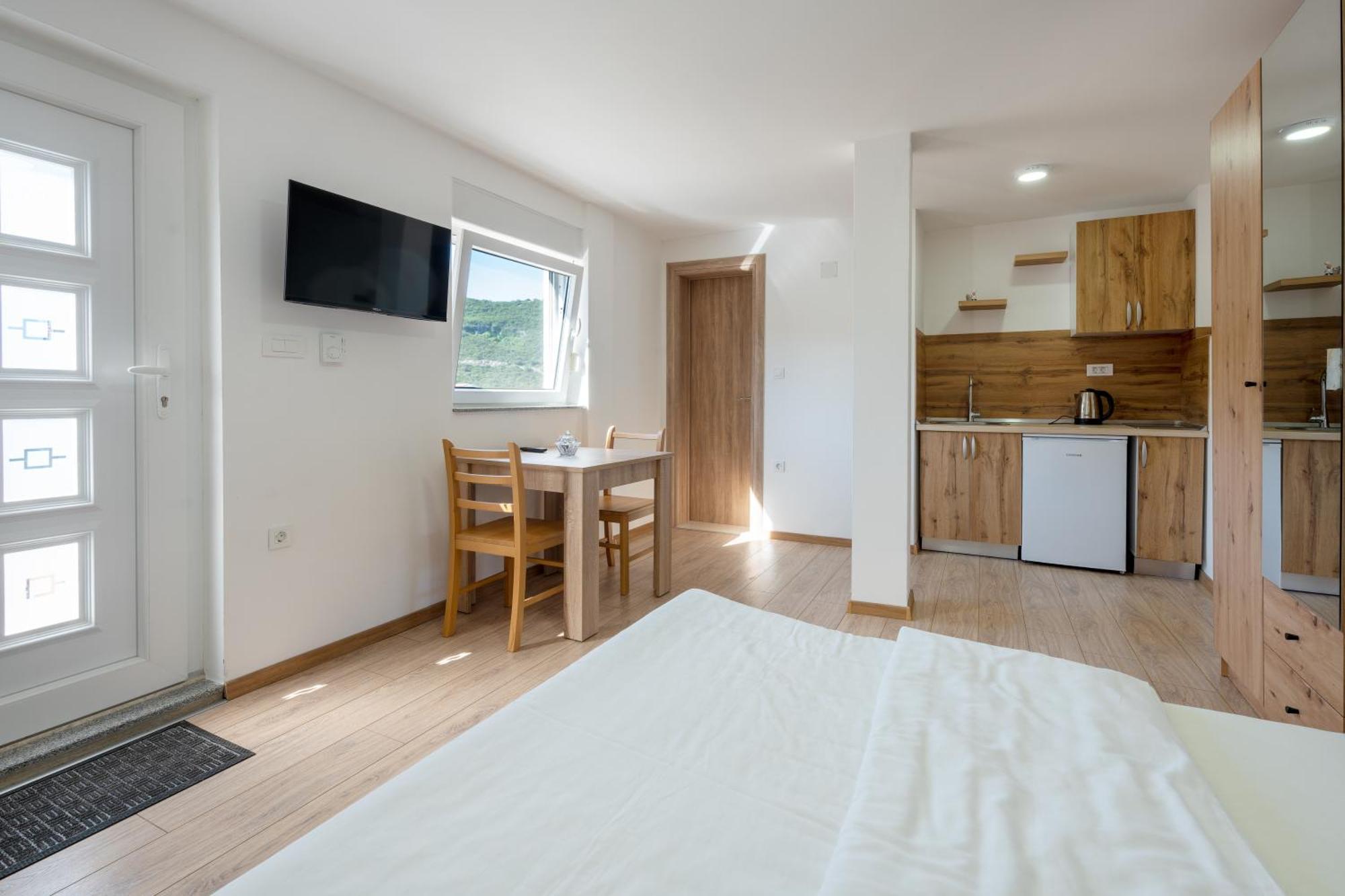 Apartments Budes Neum Eksteriør bilde